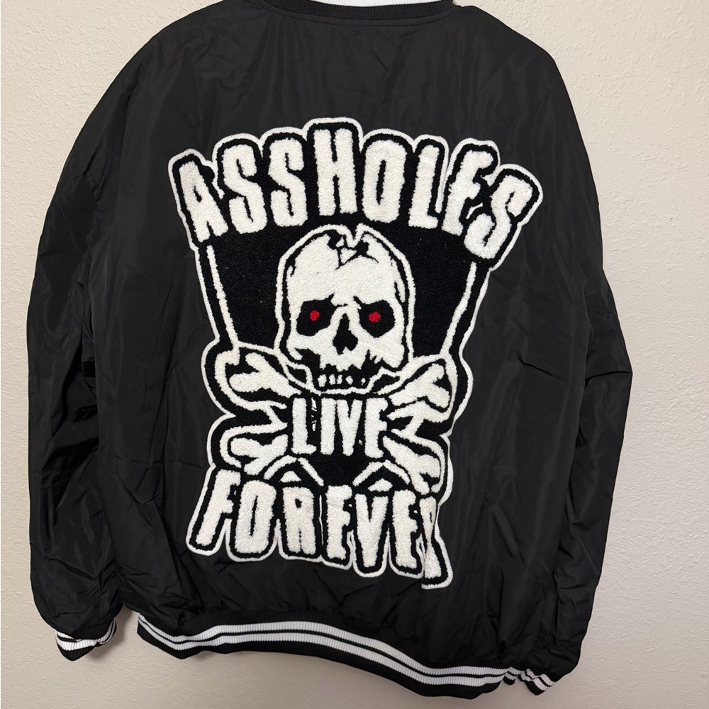 NEW Black Skull Graphic Jacket